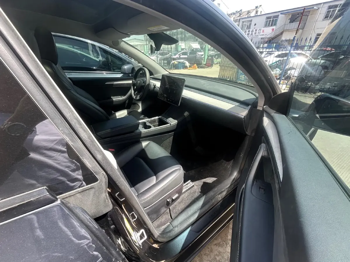 2024 Iveco OuSheng BEV 77.28KWH,autocango,china used car exporter,china ev exporter,chinese used car exporter,chinese used ev exporter