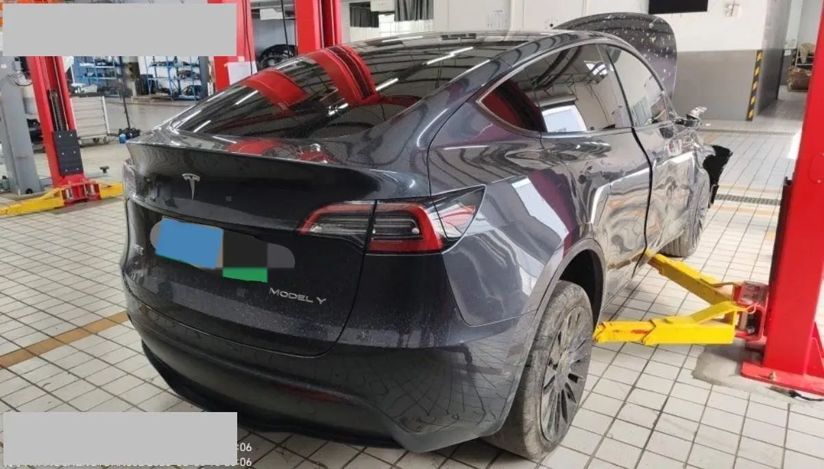 2024 Iveco OuSheng BEV 77.28KWH,autocango,china used car exporter,china ev exporter,chinese used car exporter,chinese used ev exporter