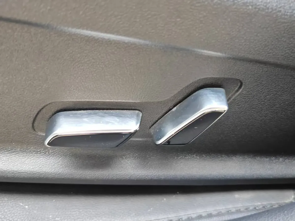 2024 BYD Song Pro 1.5L 110HP L4 E-CVT PHEV 18.3KWH,autocango,china used car exporter,china ev exporter,chinese used car exporter,chinese used ev exporter