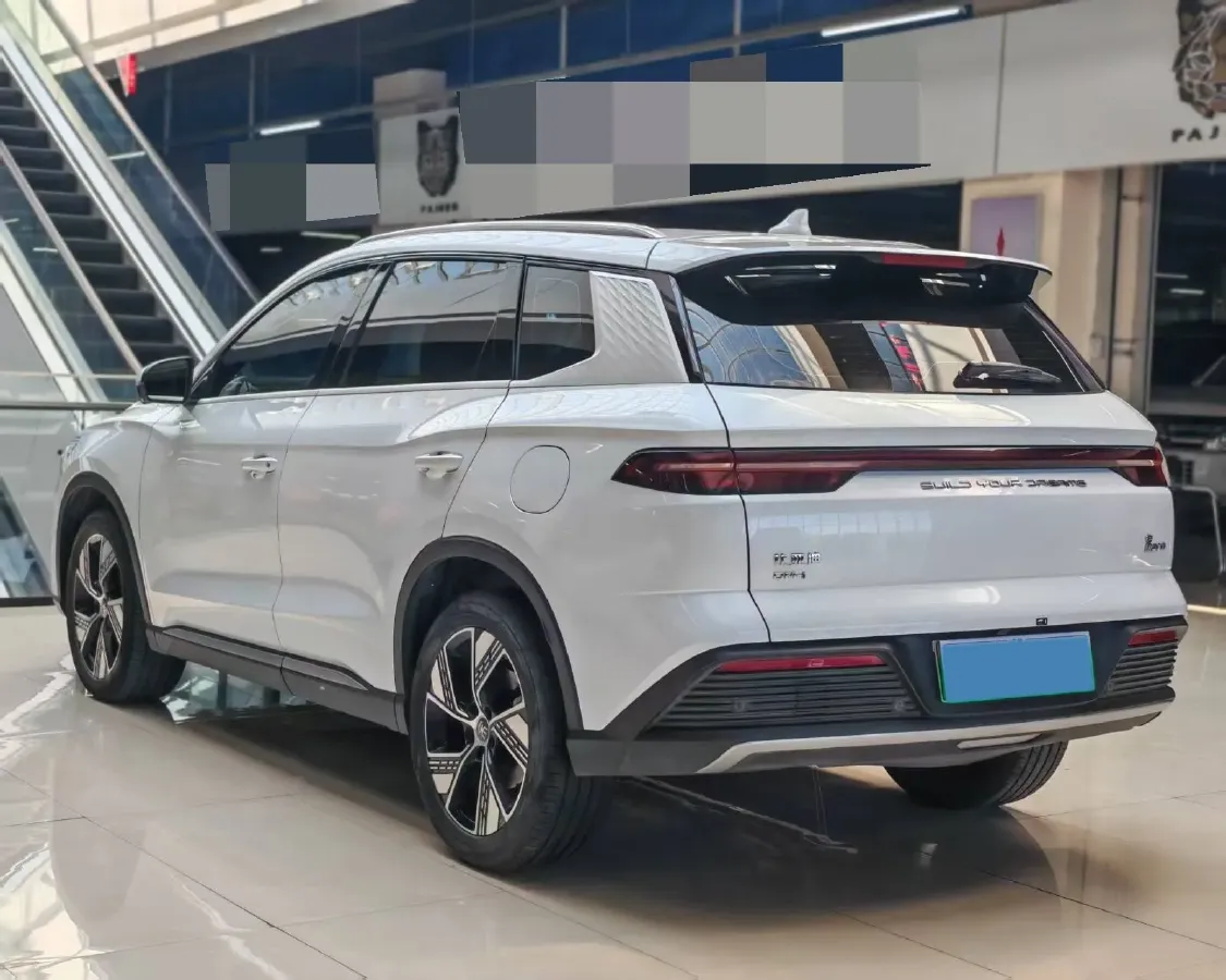 2024 BYD Song Pro 1.5L 110HP L4 E-CVT PHEV 18.3KWH,autocango,china used car exporter,china ev exporter,chinese used car exporter,chinese used ev exporter