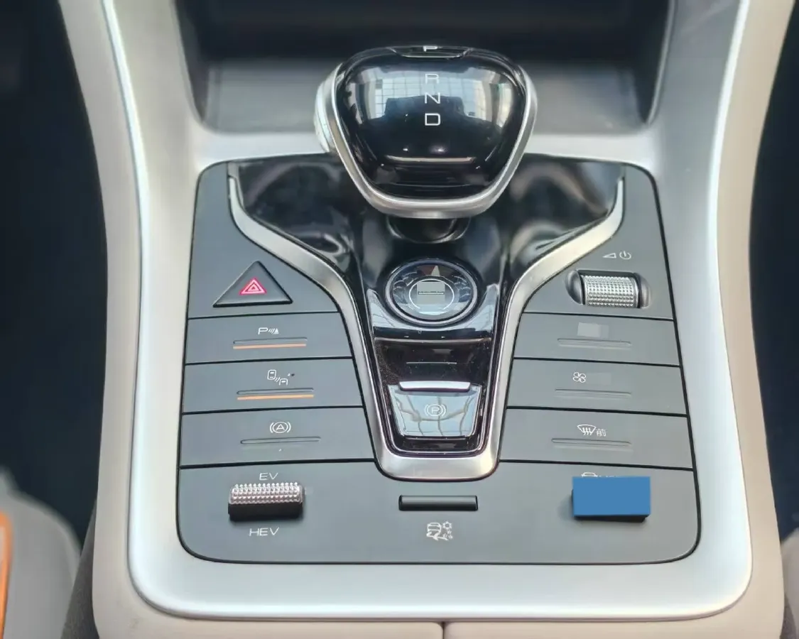 2024 BYD Song Pro 1.5L 110HP L4 E-CVT PHEV 18.3KWH,autocango,china used car exporter,china ev exporter,chinese used car exporter,chinese used ev exporter