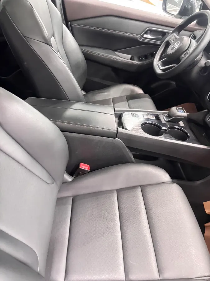 2021 Nissan X-Trail 1.5T 204HP L3 CVT,autocango,china used car exporter,china ev exporter,chinese used car exporter,chinese used ev exporter