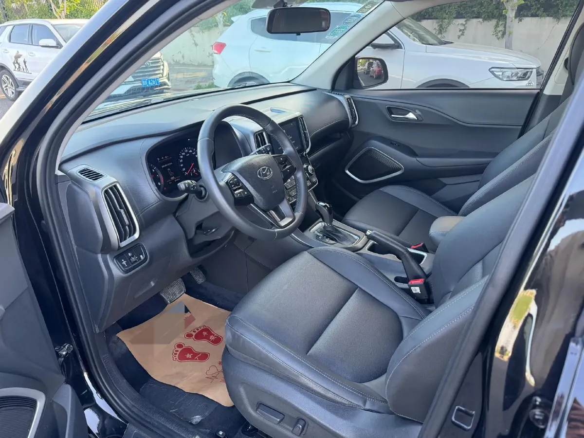 2019 Hyundai ix35 2.0L 160HP L4 6AT,autocango,china used car exporter,china ev exporter,chinese used car exporter,chinese used ev exporter