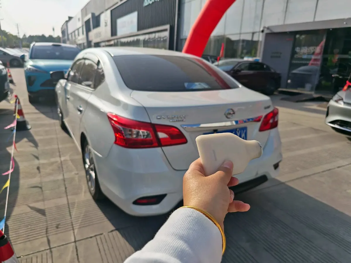 2022 Nissan Sylphy 1.6L 122HP L4 CVT,autocango,china used car exporter,china ev exporter,chinese used car exporter,chinese used ev exporter