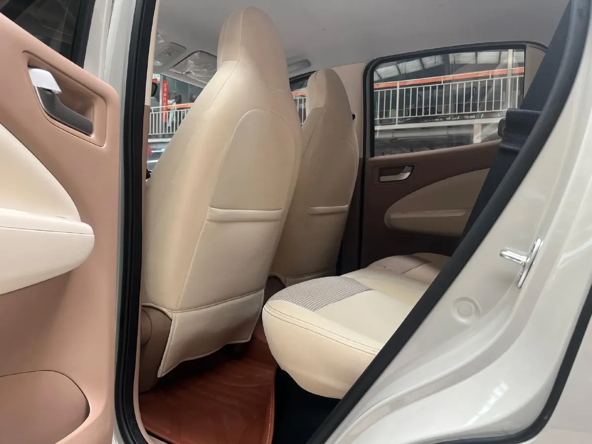 2025 WuLing ZhiGuang BEV 17.7KWH,autocango,china used car exporter,china ev exporter,chinese used car exporter,chinese used ev exporter
