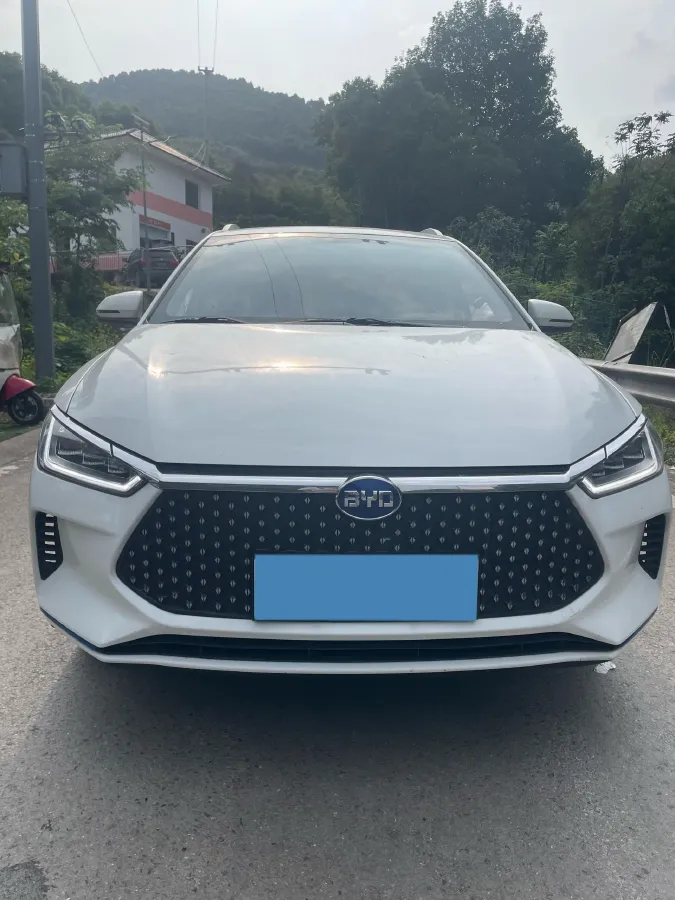 2021 MG Pilot 1.5T 173HP L4 7DCT,autocango,china used car exporter,china ev exporter,chinese used car exporter,chinese used ev exporter