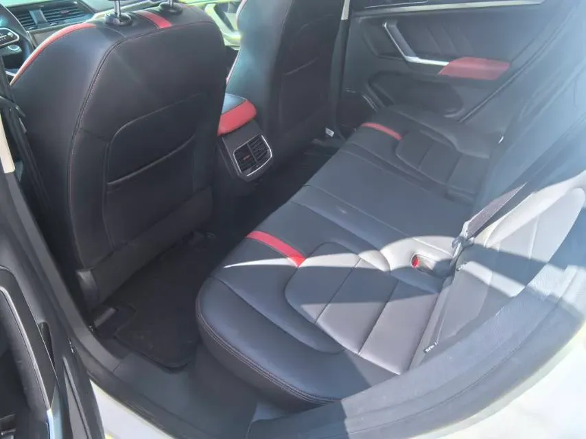 2018 Haval H4 1.5T 169HP L4 7DCT,autocango,china used car exporter,china ev exporter,chinese used car exporter,chinese used ev exporter