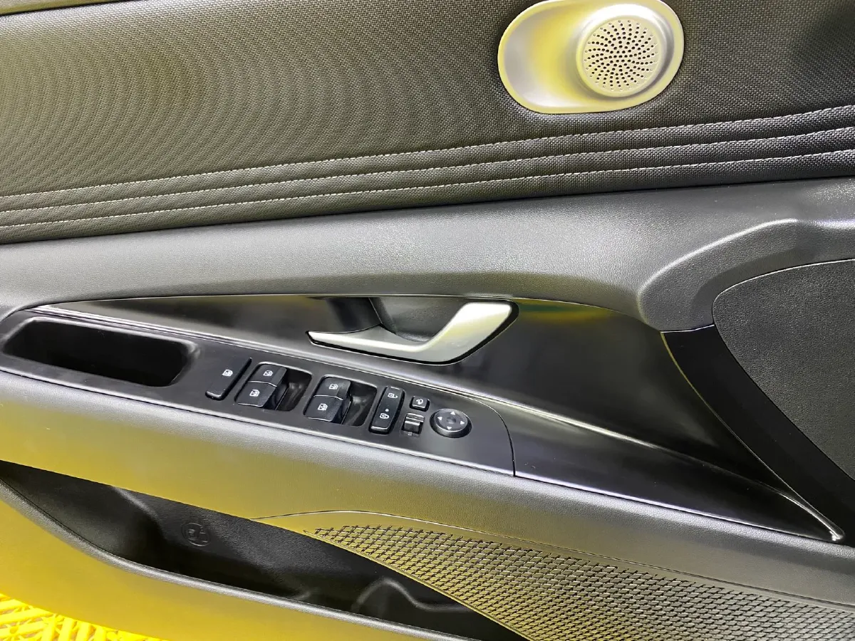 2022 Hyundai Elantra 1.5L 115HP L4 CVT,autocango,china used car exporter,china ev exporter,chinese used car exporter,chinese used ev exporter