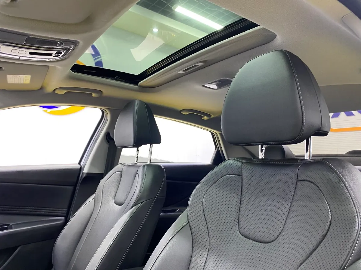 2022 Hyundai Elantra 1.5L 115HP L4 CVT,autocango,china used car exporter,china ev exporter,chinese used car exporter,chinese used ev exporter