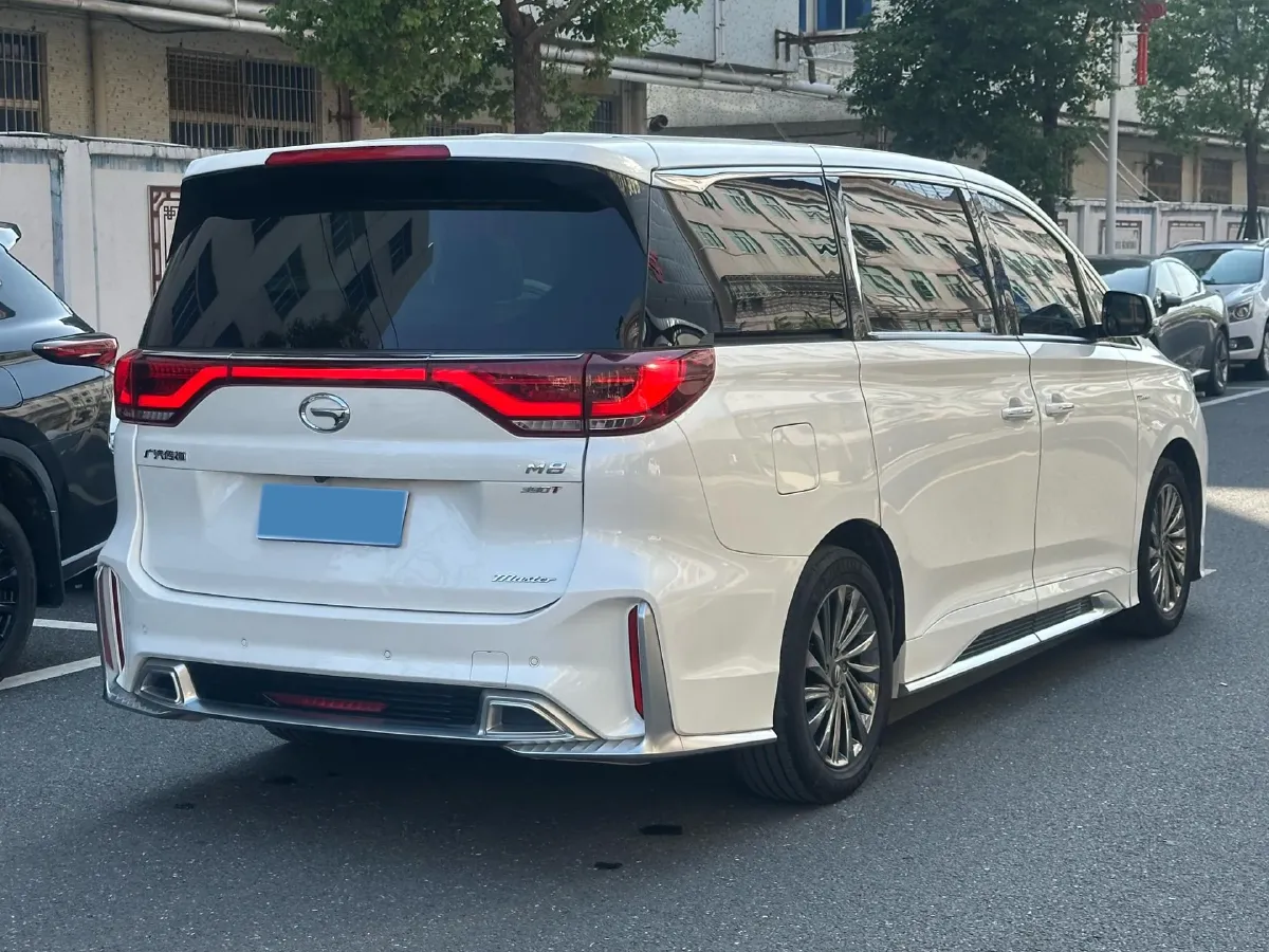 2021 GAC Trumpchi M8 2.0T 252HP L4 8AT,autocango,china used car exporter,china ev exporter,chinese used car exporter,chinese used ev exporter