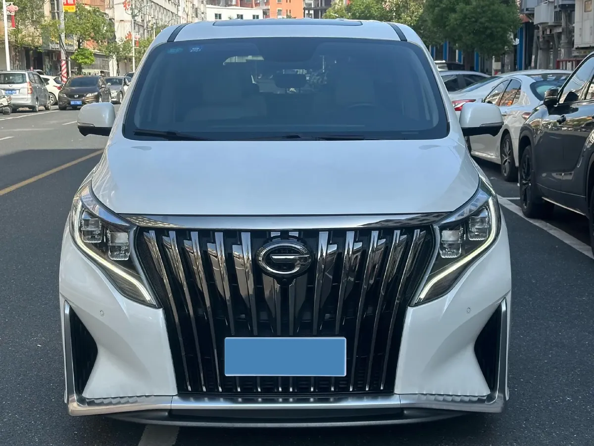 2021 GAC Trumpchi M8 2.0T 252HP L4 8AT,autocango,china used car exporter,china ev exporter,chinese used car exporter,chinese used ev exporter