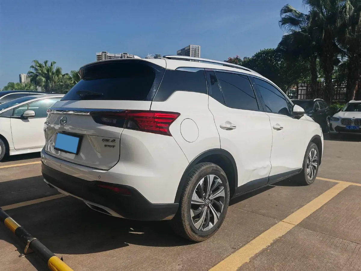 2021 GAC Trumpchi GS4 1.5T 169HP L4 6AT,autocango,china used car exporter,china ev exporter,chinese used car exporter,chinese used ev exporter
