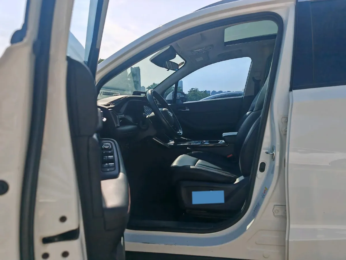 2021 GAC Trumpchi GS4 1.5T 169HP L4 6AT,autocango,china used car exporter,china ev exporter,chinese used car exporter,chinese used ev exporter