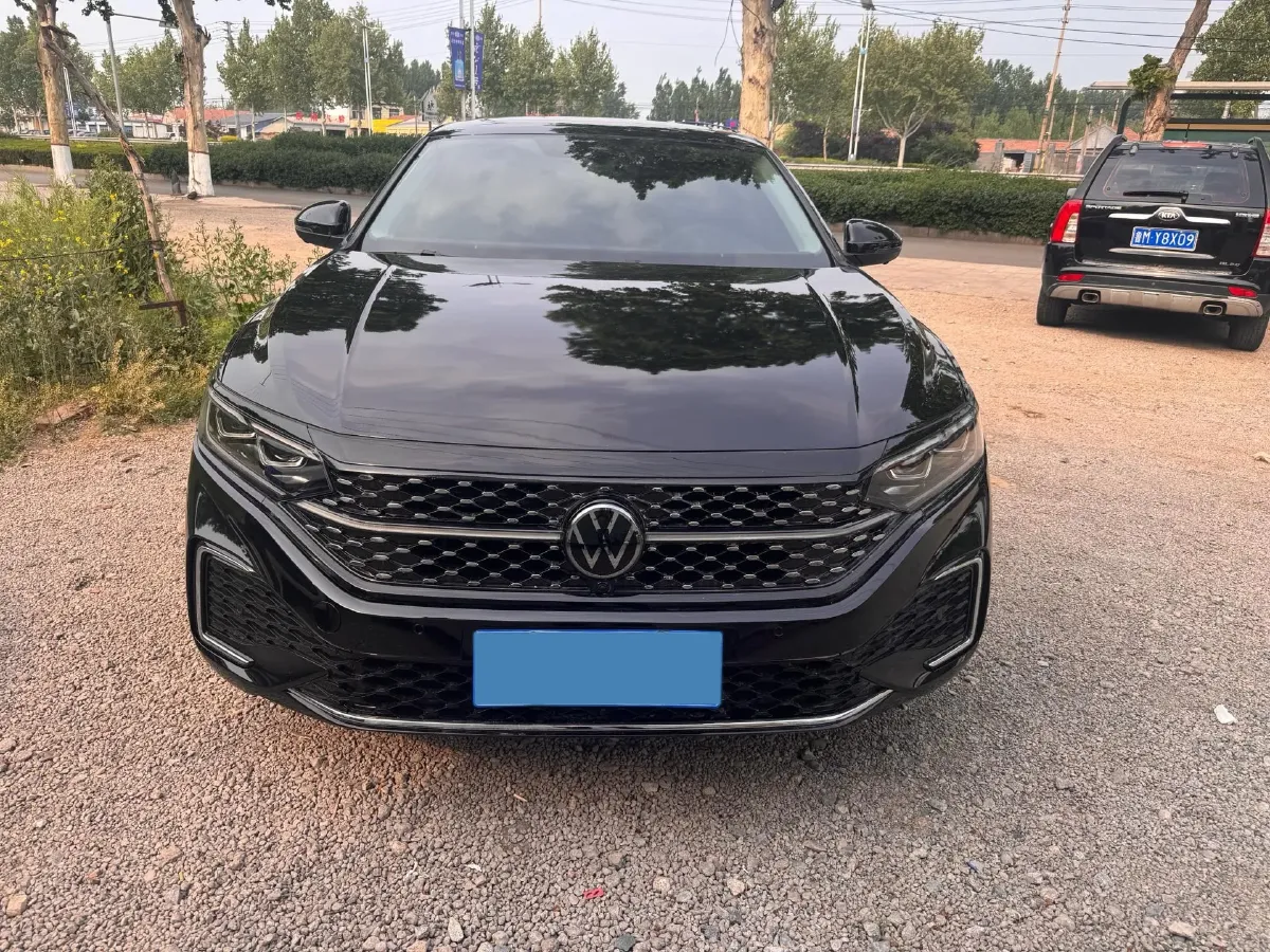 2026 Volkswagen Passat 2.0T 220HP L4 7DCT,autocango,china used car exporter,china ev exporter,chinese used car exporter,chinese used ev exporter