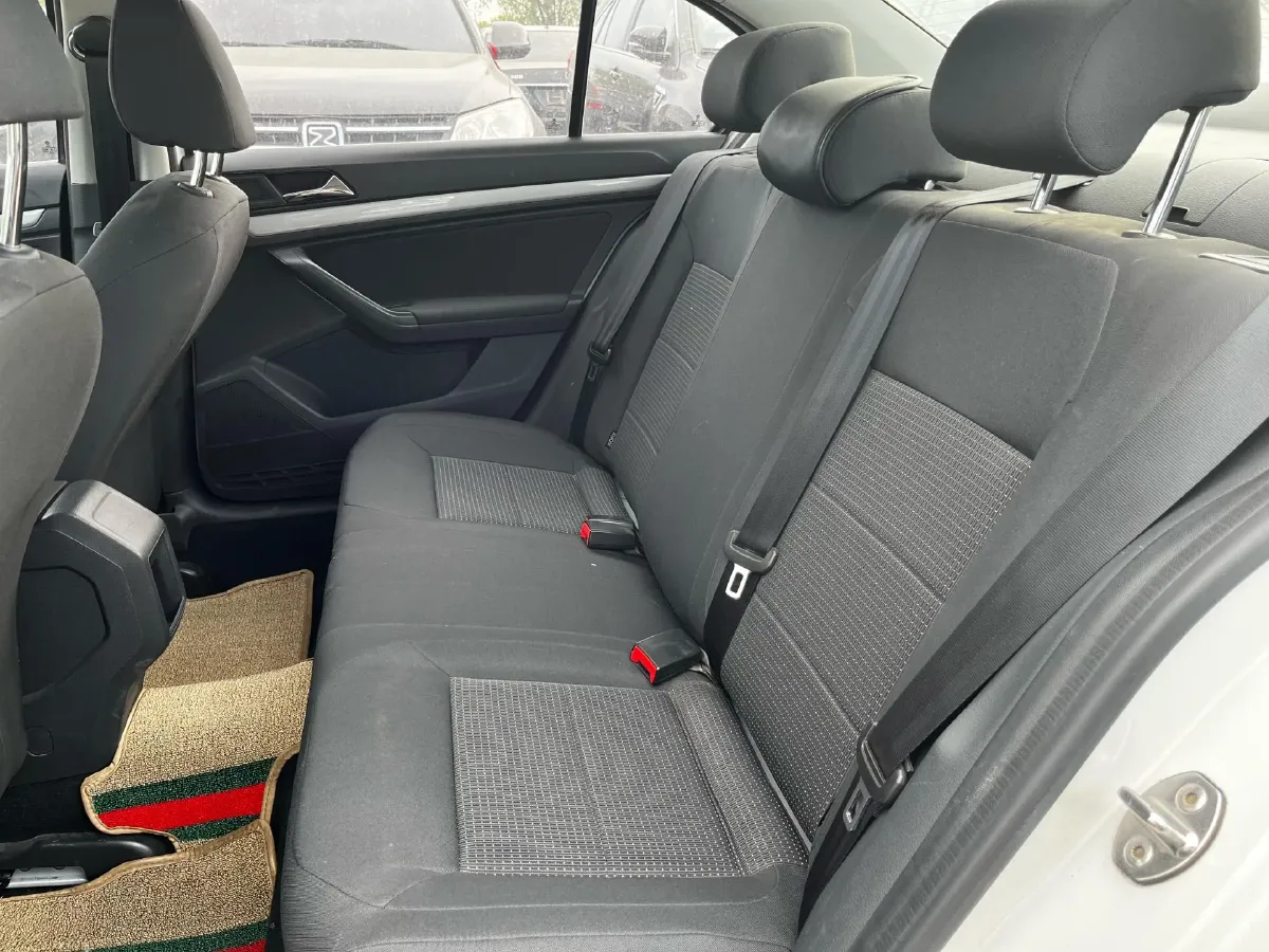 2017 Volkswagen Lavida 1.6L 110HP L4 6AT,autocango,china used car exporter,china ev exporter,chinese used car exporter,chinese used ev exporter