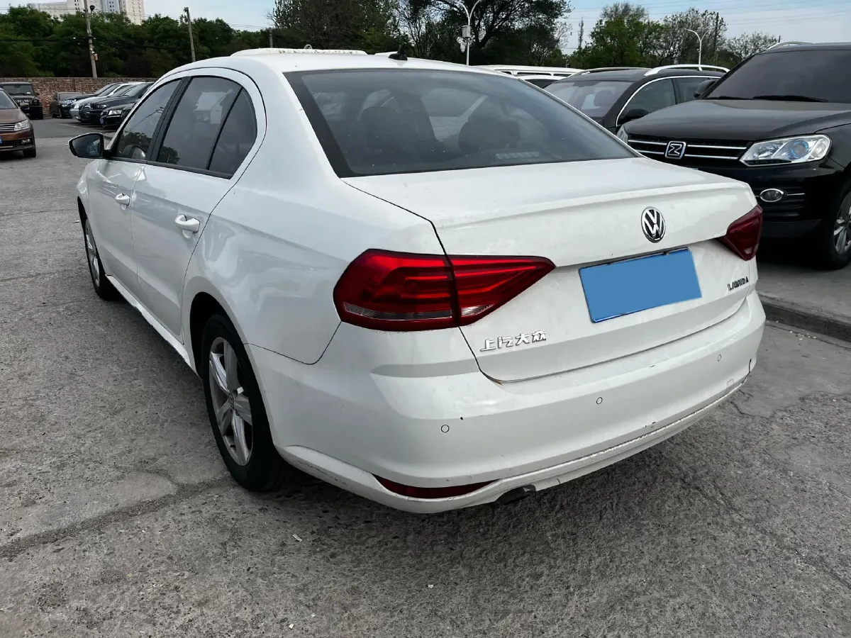 2017 Volkswagen Lavida 1.6L 110HP L4 6AT,autocango,china used car exporter,china ev exporter,chinese used car exporter,chinese used ev exporter