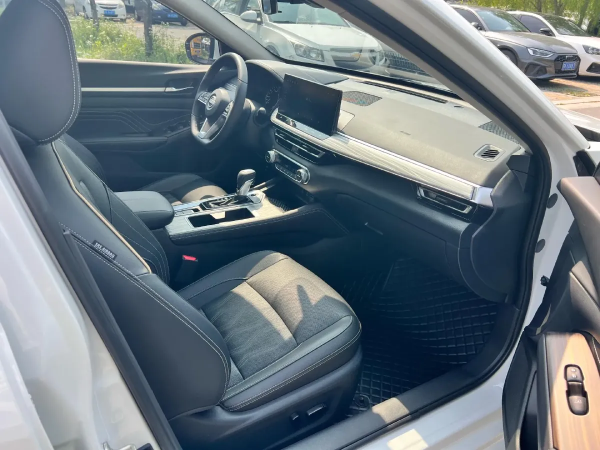 2022 Nissan Teana 2.0T 243HP L4 CVT,autocango,china used car exporter,china ev exporter,chinese used car exporter,chinese used ev exporter