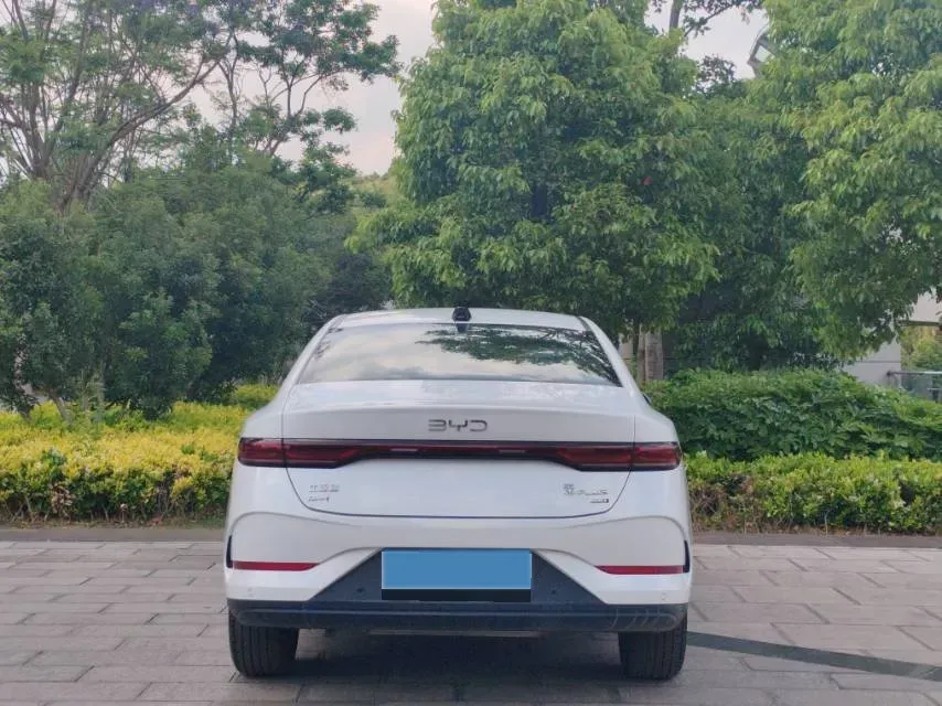 2025 BYD Qin Plus 1.5L 101HP L4 E-CVT PHEV 15.8KWH,autocango,china used car exporter,china ev exporter,chinese used car exporter,chinese used ev exporter
