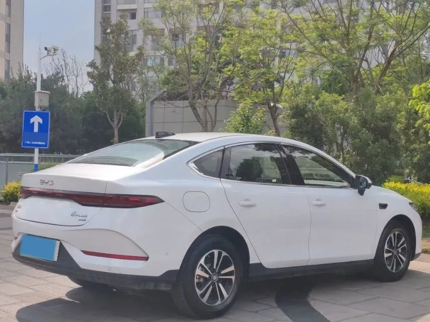 2025 BYD Qin Plus 1.5L 101HP L4 E-CVT PHEV 15.8KWH,autocango,china used car exporter,china ev exporter,chinese used car exporter,chinese used ev exporter