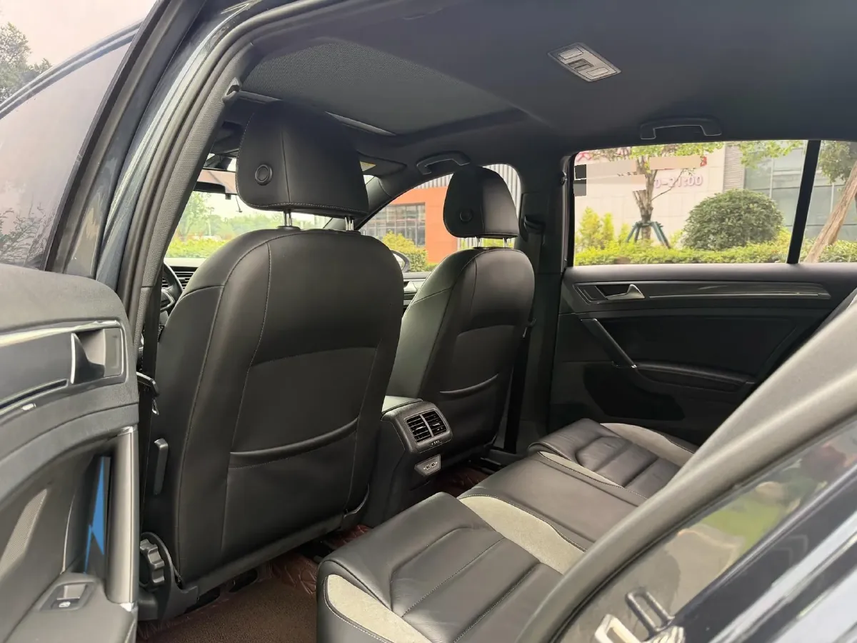 2020 Volkswagen Golf 1.4T 150HP L4 7DCT,autocango,china used car exporter,china ev exporter,chinese used car exporter,chinese used ev exporter