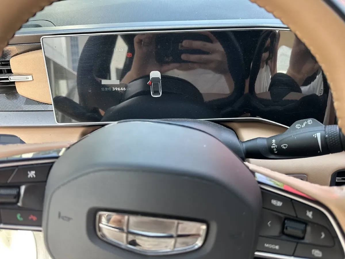 2023 Geely ICON 1.5T 181HP L4 7DCT,autocango,china used car exporter,china ev exporter,chinese used car exporter,chinese used ev exporter