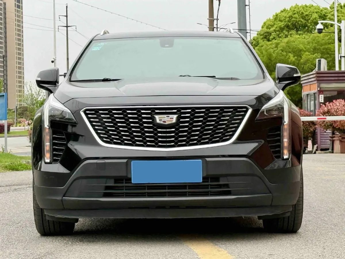 2021 Cadillac XT4 2.0T 237HP L4 9AT,autocango,china used car exporter,china ev exporter,chinese used car exporter,chinese used ev exporter