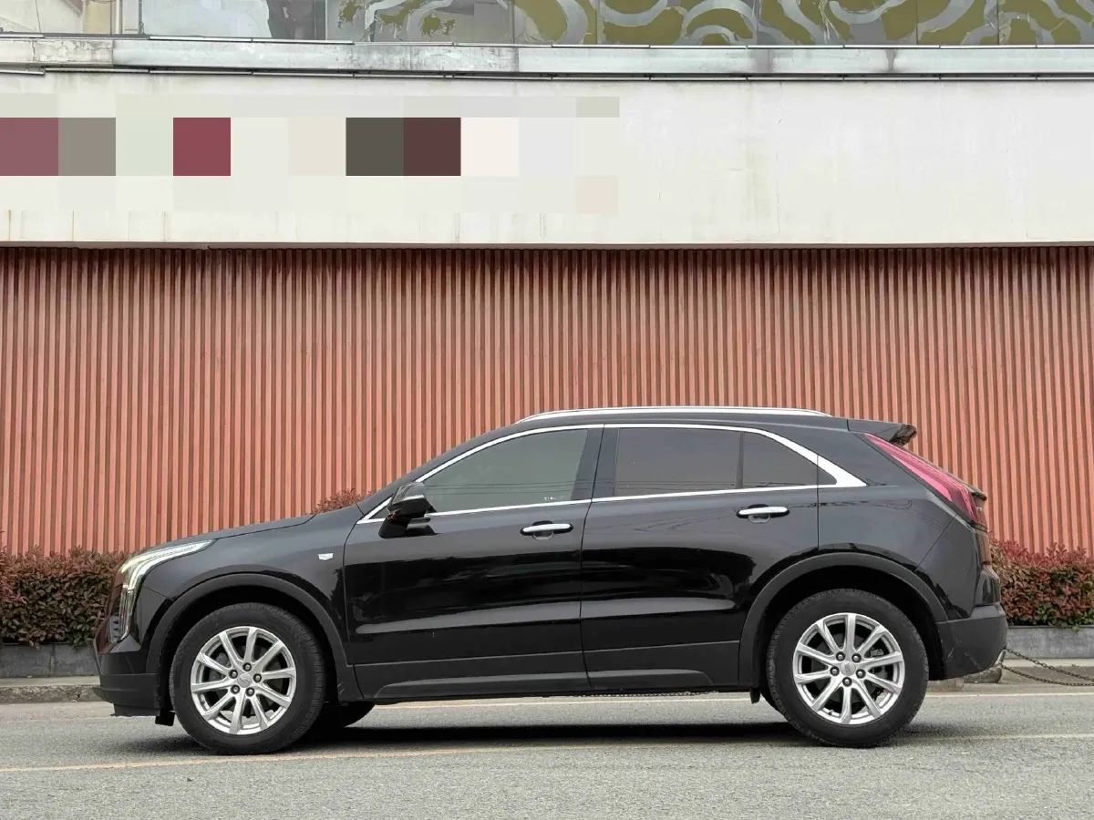 2021 Cadillac XT4 2.0T 237HP L4 9AT,autocango,china used car exporter,china ev exporter,chinese used car exporter,chinese used ev exporter