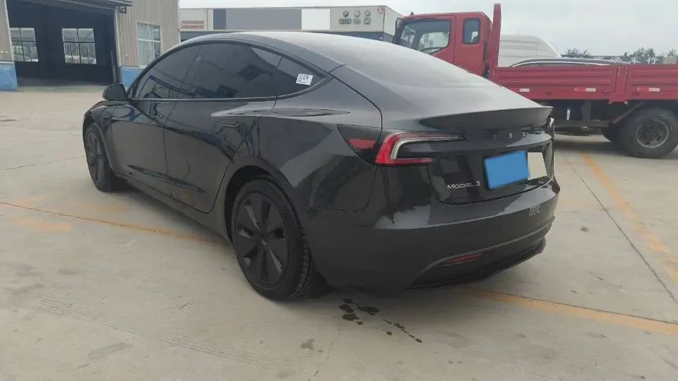 2025 Tesla Model 3 BEV 62.5KWH,autocango,china used car exporter,china ev exporter,chinese used car exporter,chinese used ev exporter