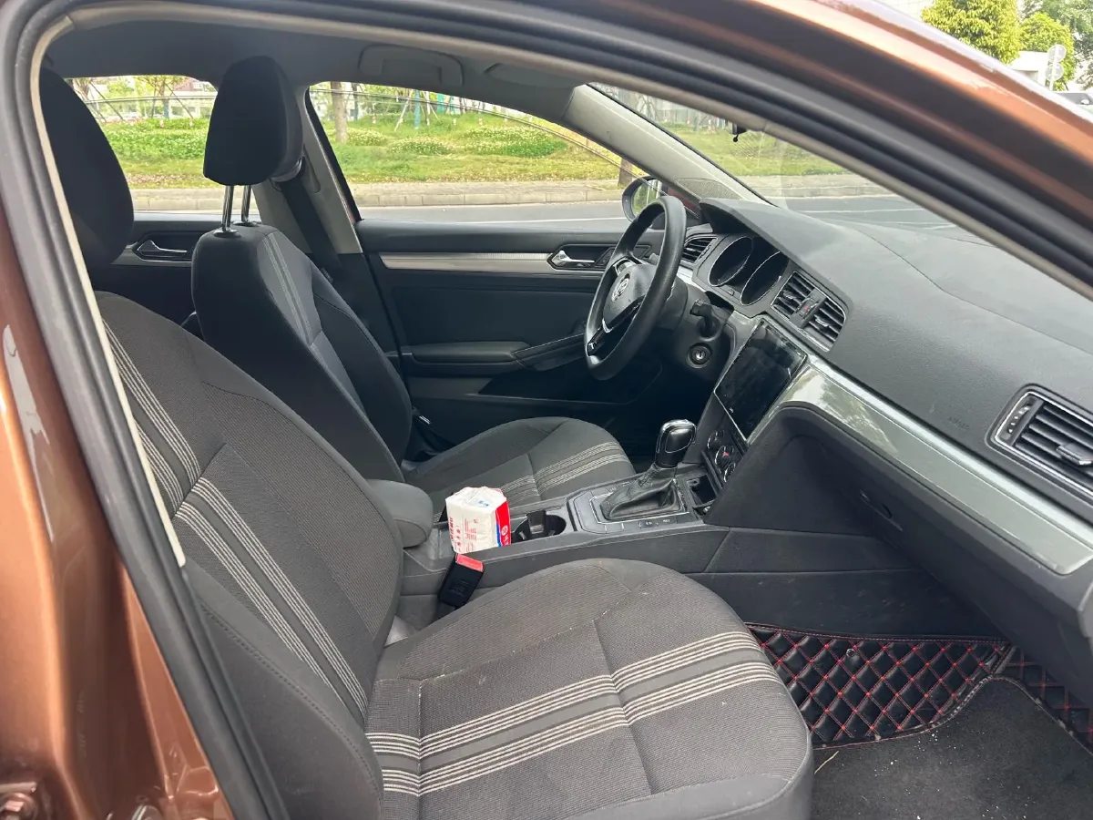 2018 Volkswagen Lamando 1.4T 131HP L4 7DCT,autocango,china used car exporter,china ev exporter,chinese used car exporter,chinese used ev exporter