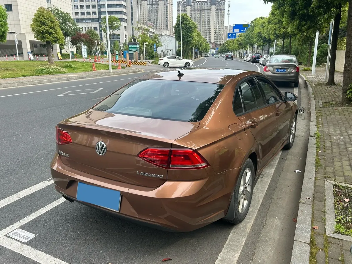 2018 Volkswagen Lamando 1.4T 131HP L4 7DCT,autocango,china used car exporter,china ev exporter,chinese used car exporter,chinese used ev exporter