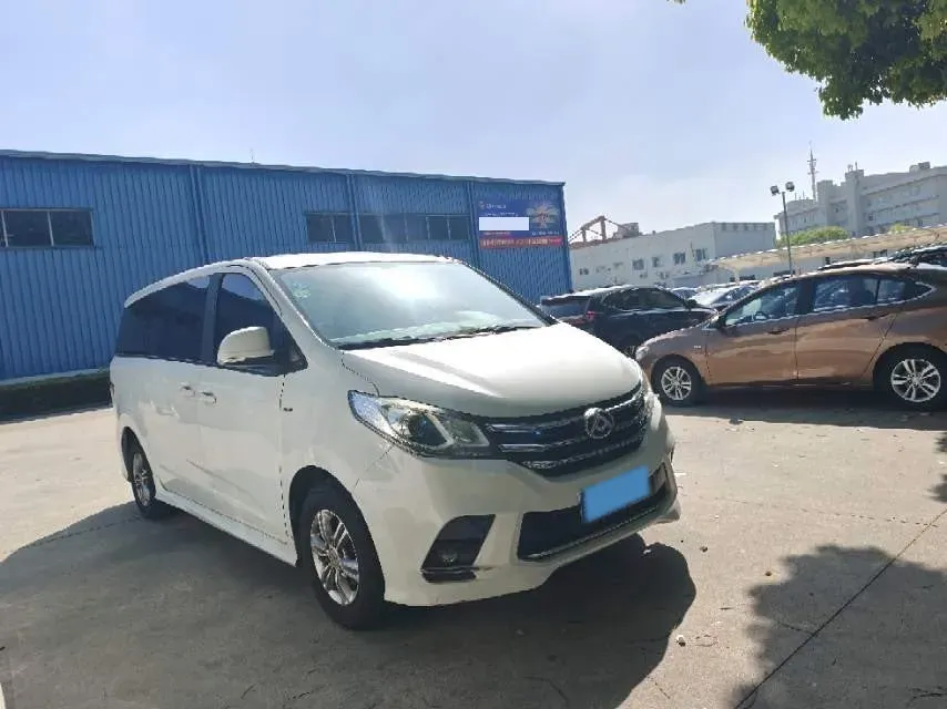 2020 MAXUS XinTu V90 2.0T 148HP L4 6MT,autocango,china used car exporter,china ev exporter,chinese used car exporter,chinese used ev exporter