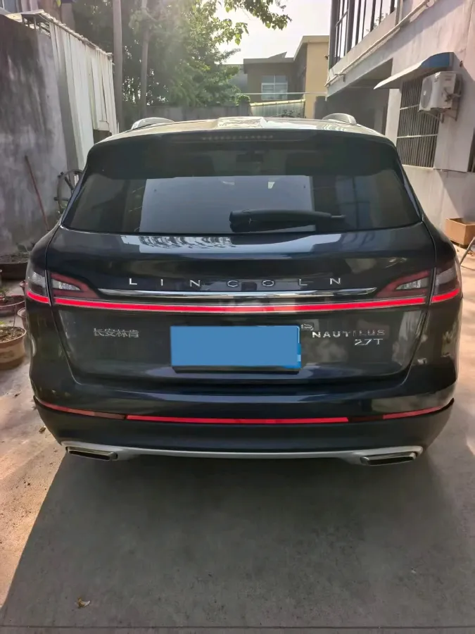 2022 Lincoln Nautilus 2.7T 322HP V6 8AT,autocango,china used car exporter,china ev exporter,chinese used car exporter,chinese used ev exporter