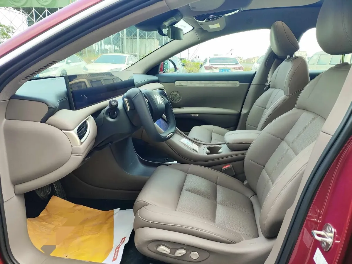 2025 IM L6 BEV,autocango,china used car exporter,china ev exporter,chinese used car exporter,chinese used ev exporter