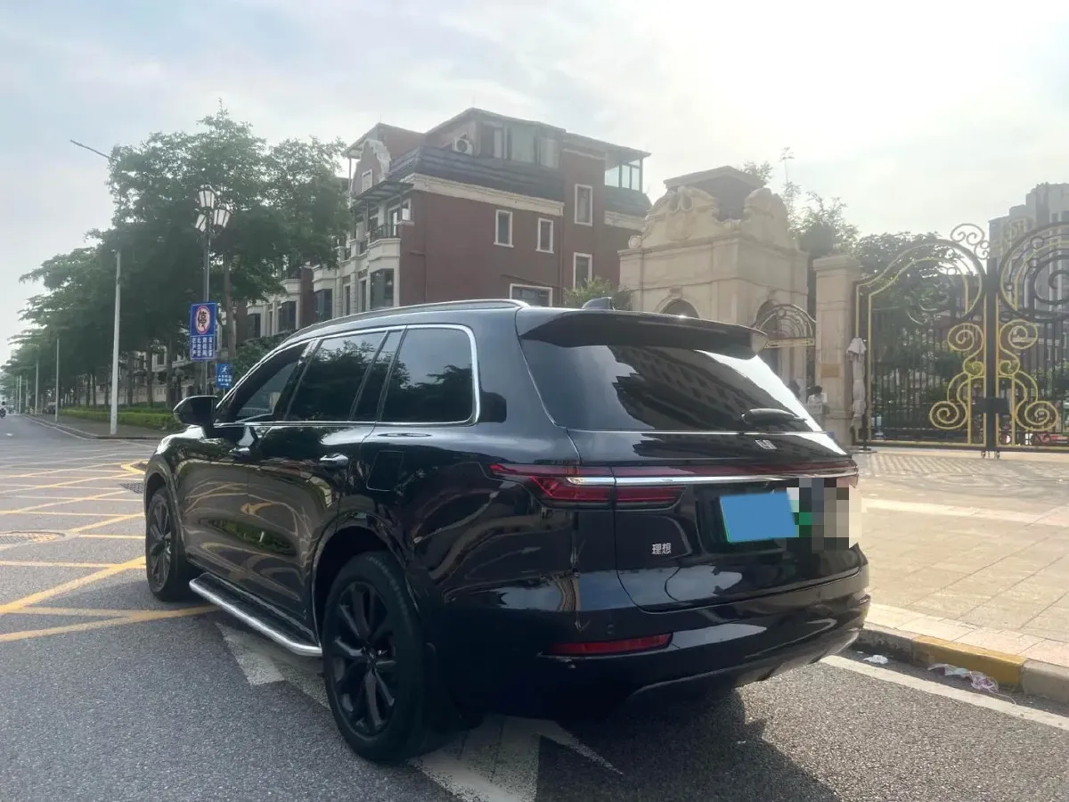 2021 Li ONE Range Extended 131HP REEV 40.5KWH,autocango,china used car exporter,china ev exporter,chinese used car exporter,chinese used ev exporter