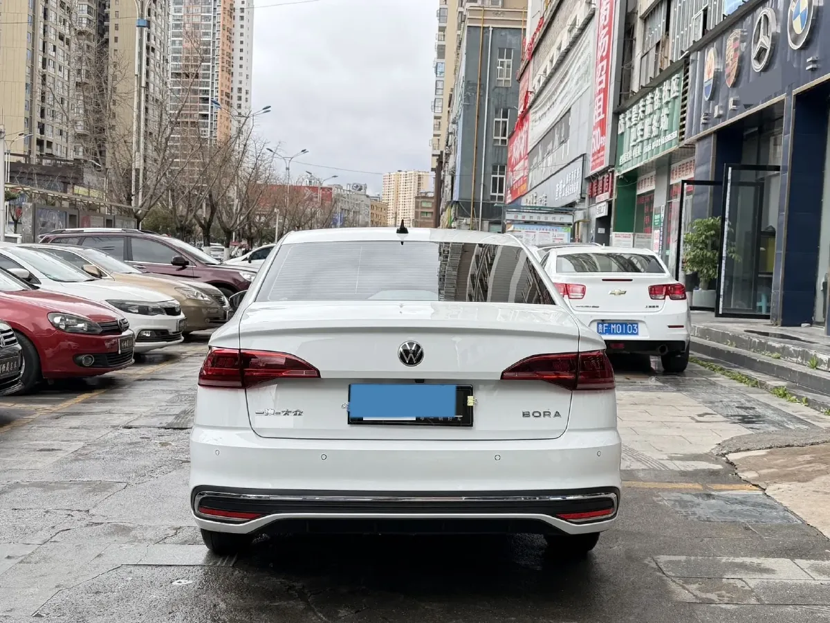 2023 Volkswagen Bora 1.5L 113HP L4 6AT,autocango,china used car exporter,china ev exporter,chinese used car exporter,chinese used ev exporter