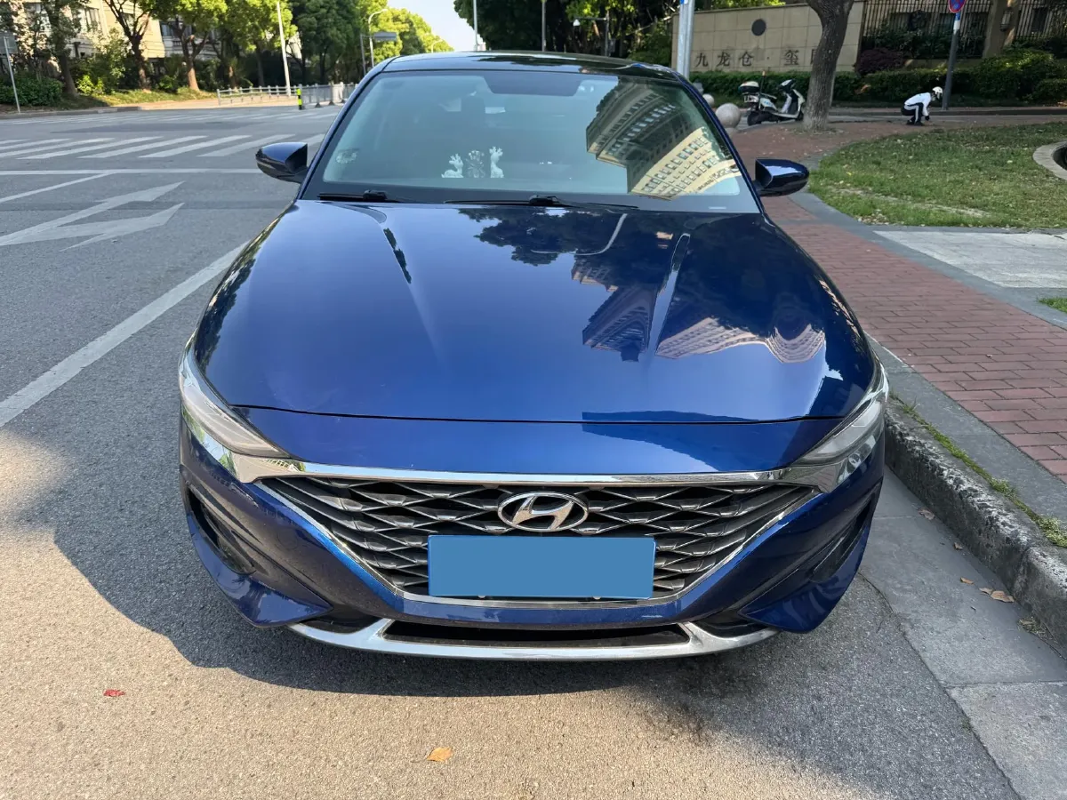 2019 Hyundai La Festa 1.6T 204HP L4 7DCT,autocango,china used car exporter,china ev exporter,chinese used car exporter,chinese used ev exporter