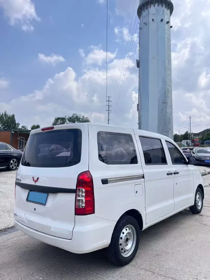 2022 JinBei Little Sea Lion X30 1.5L 102HP L4 5MT,autocango,china used car exporter,china ev exporter,chinese used car exporter,chinese used ev exporter