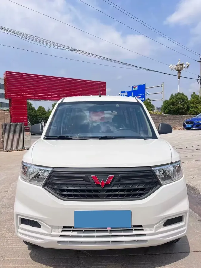 2022 JinBei Little Sea Lion X30 1.5L 102HP L4 5MT,autocango,china used car exporter,china ev exporter,chinese used car exporter,chinese used ev exporter