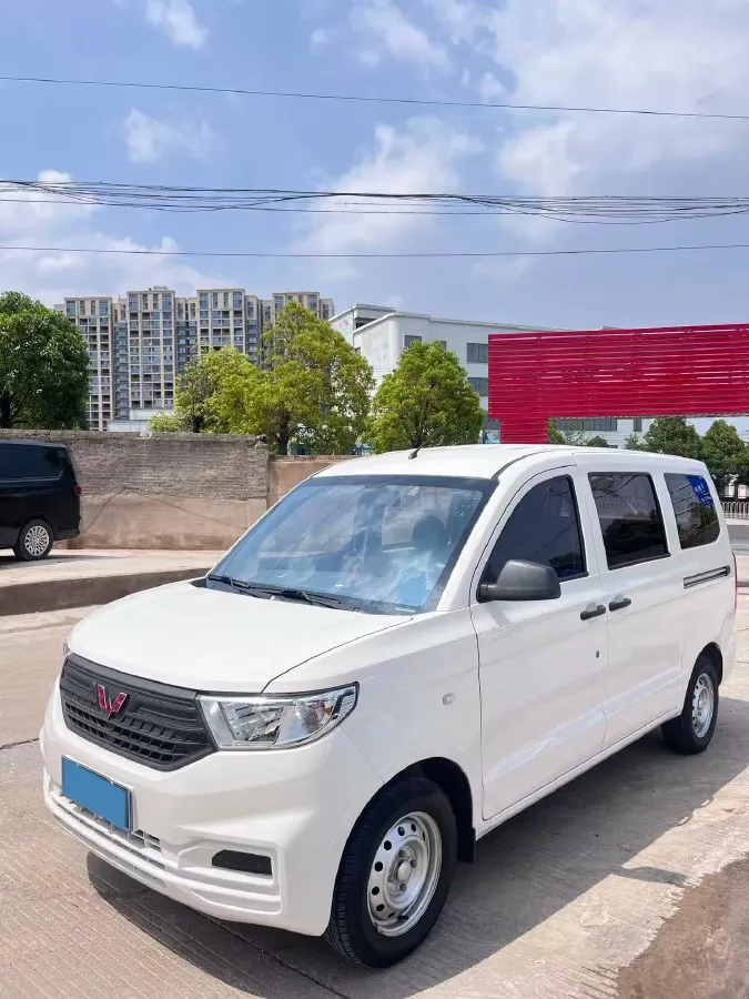 2022 JinBei Little Sea Lion X30 1.5L 102HP L4 5MT,autocango,china used car exporter,china ev exporter,chinese used car exporter,chinese used ev exporter