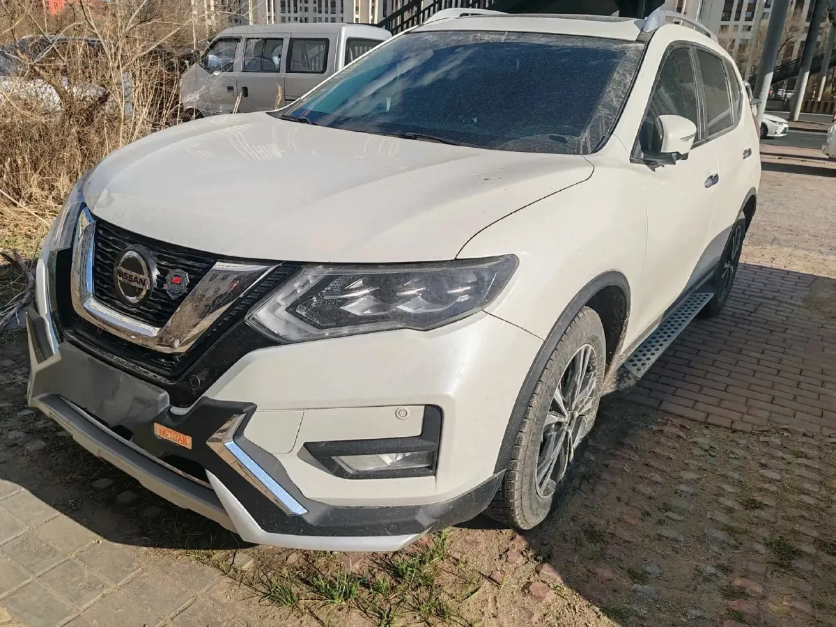 2021 Nissan X-Trail 2.5L 181HP L4 CVT,autocango,china used car exporter,china ev exporter,chinese used car exporter,chinese used ev exporter