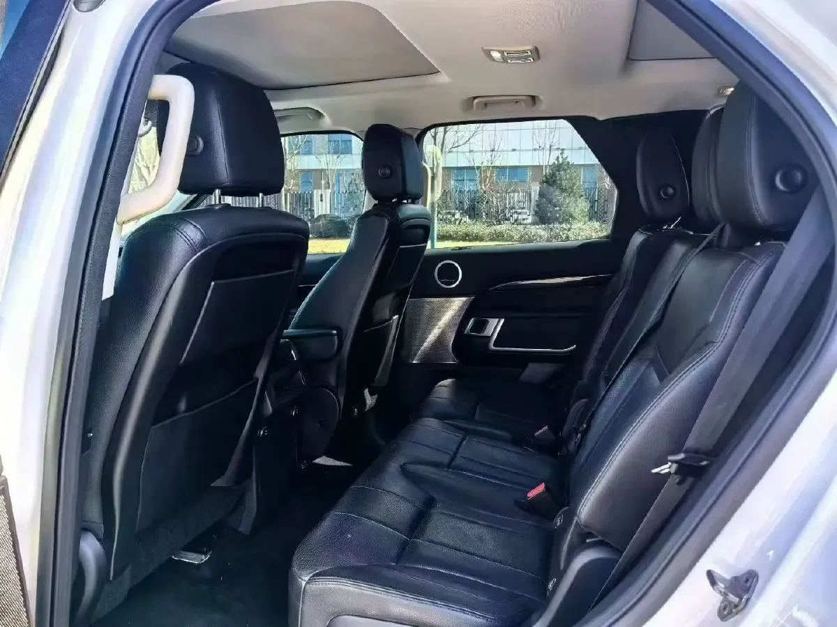 2017 Land Rover Discovery 3.0T 340HP V6 8AT,autocango,china used car exporter,china ev exporter,chinese used car exporter,chinese used ev exporter