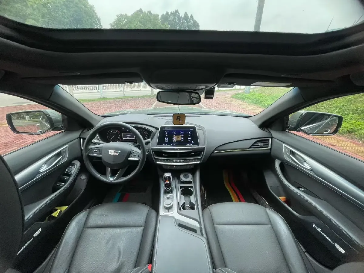 2022 Cadillac CT5 2.0T 237HP L4 10AT,autocango,china used car exporter,china ev exporter,chinese used car exporter,chinese used ev exporter