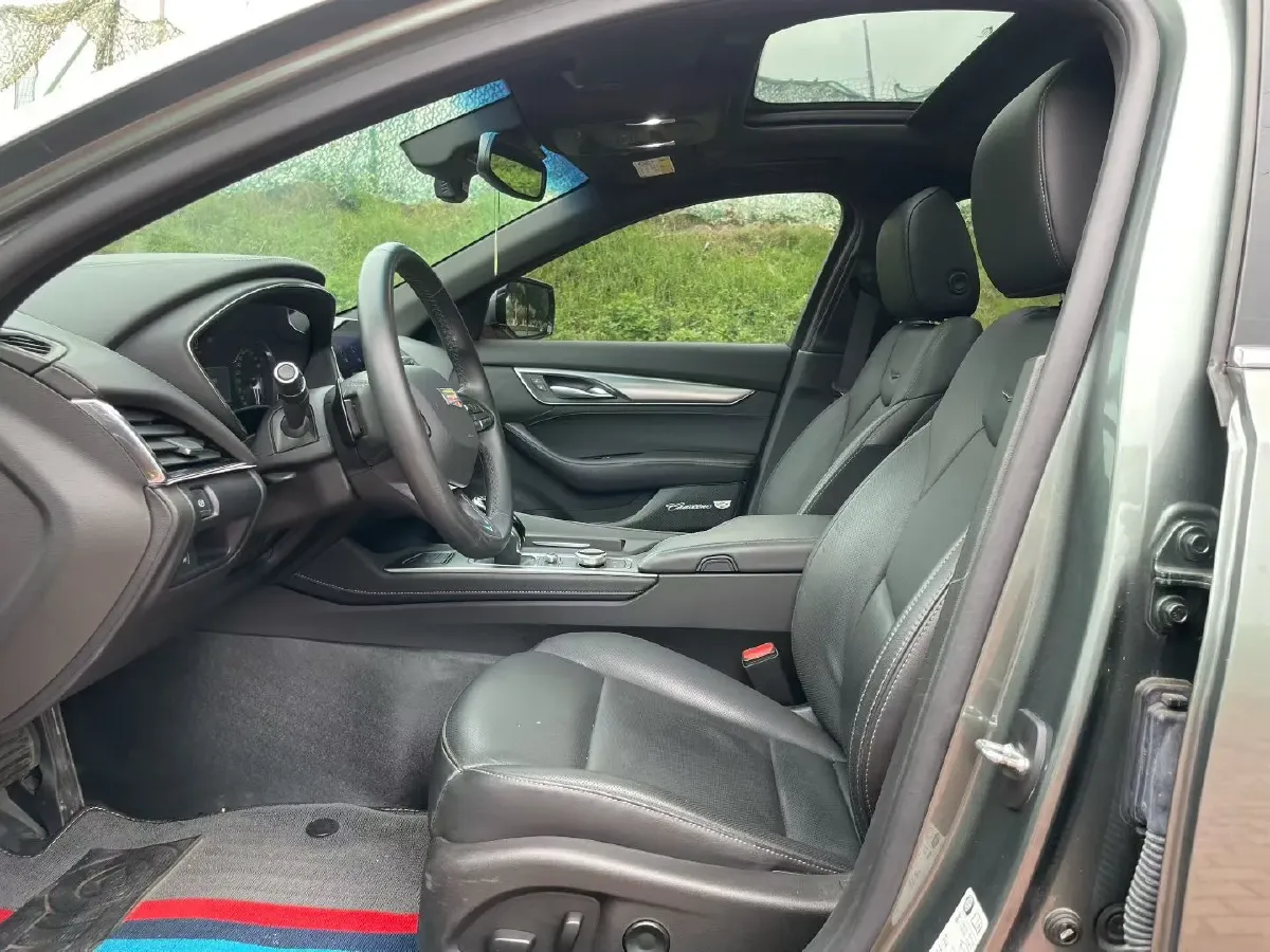 2022 Cadillac CT5 2.0T 237HP L4 10AT,autocango,china used car exporter,china ev exporter,chinese used car exporter,chinese used ev exporter