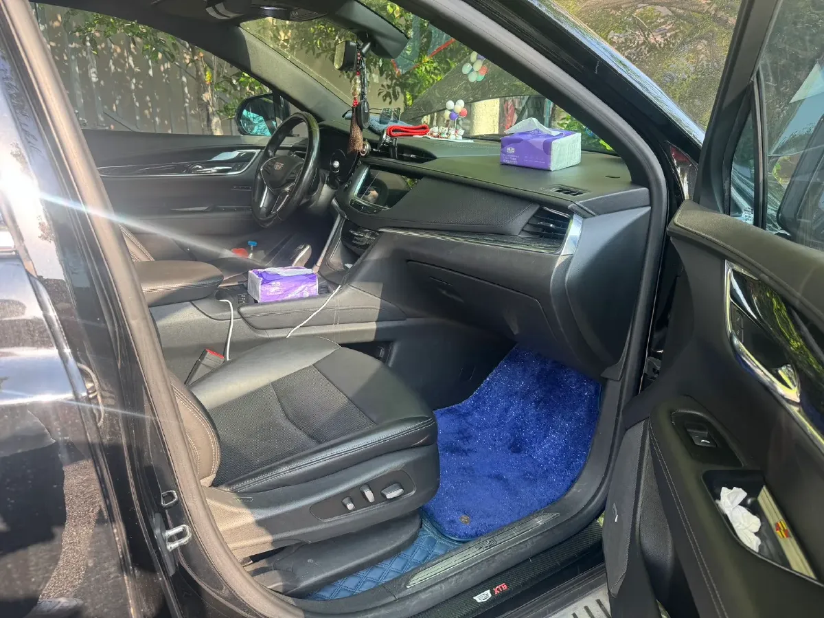 2020 Cadillac XT5 2.0T 237HP L4 9AT,autocango,china used car exporter,china ev exporter,chinese used car exporter,chinese used ev exporter