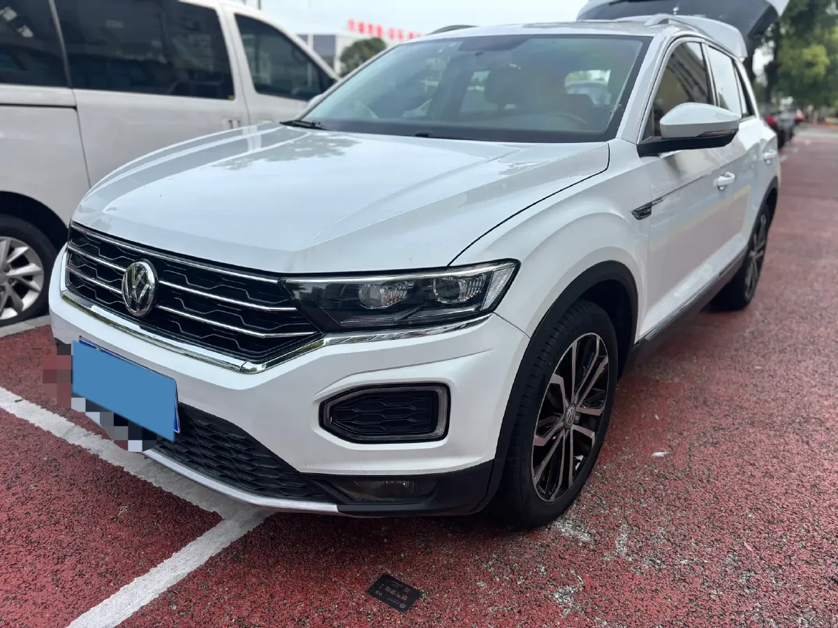 2019 Volkswagen T-Roc 1.4T 150HP L4 7DCT,autocango,china used car exporter,china ev exporter,chinese used car exporter,chinese used ev exporter