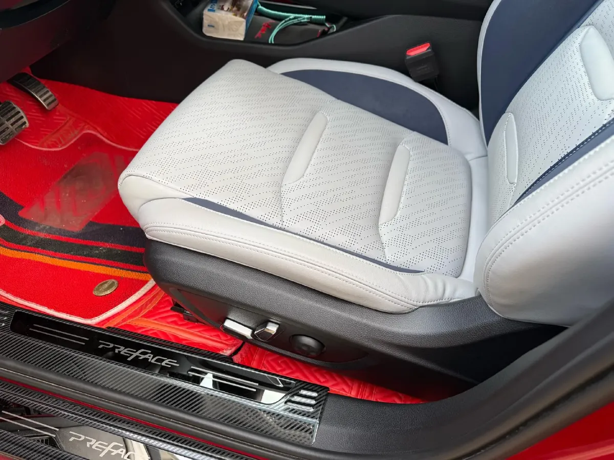 2021 Geely Preface 2.0T 190HP L4 7DCT,autocango,china used car exporter,china ev exporter,chinese used car exporter,chinese used ev exporter