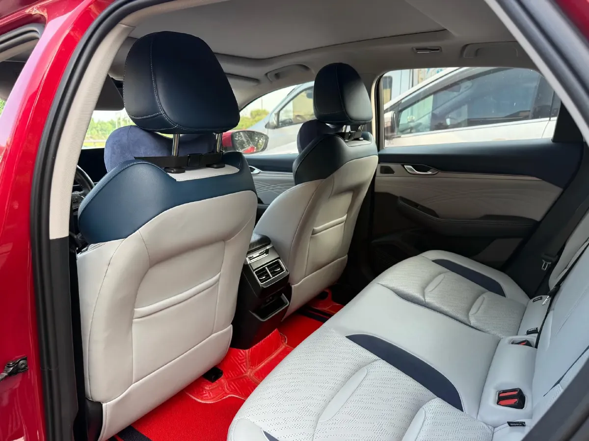 2021 Geely Preface 2.0T 190HP L4 7DCT,autocango,china used car exporter,china ev exporter,chinese used car exporter,chinese used ev exporter