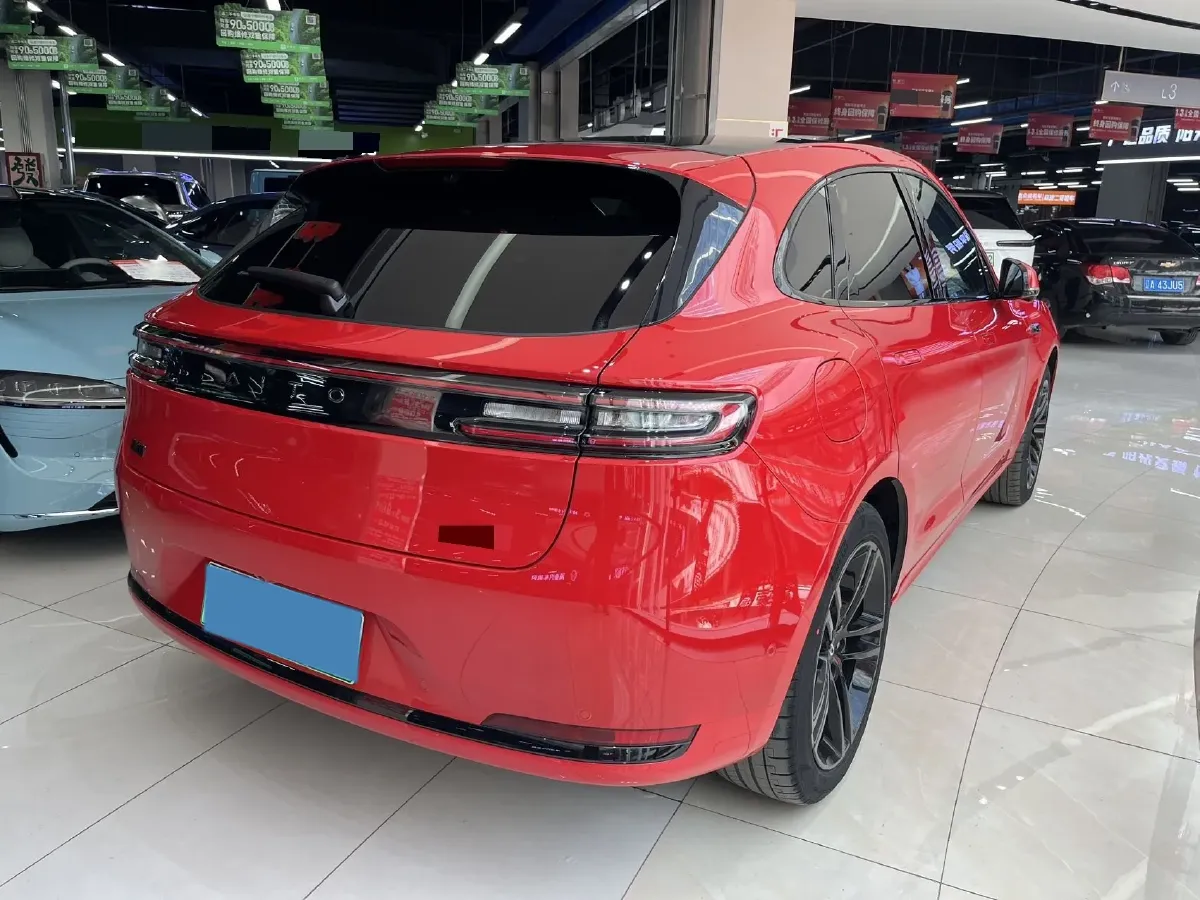 2025 AITO AITO M5 1.5T 152HP L4 REEV 42KWH,autocango,china used car exporter,china ev exporter,chinese used car exporter,chinese used ev exporter
