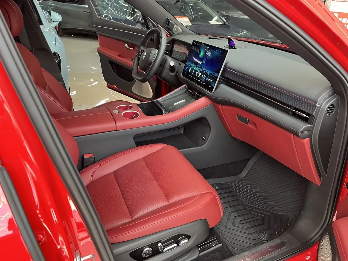 2025 AITO AITO M5 1.5T 152HP L4 REEV 42KWH,autocango,china used car exporter,china ev exporter,chinese used car exporter,chinese used ev exporter