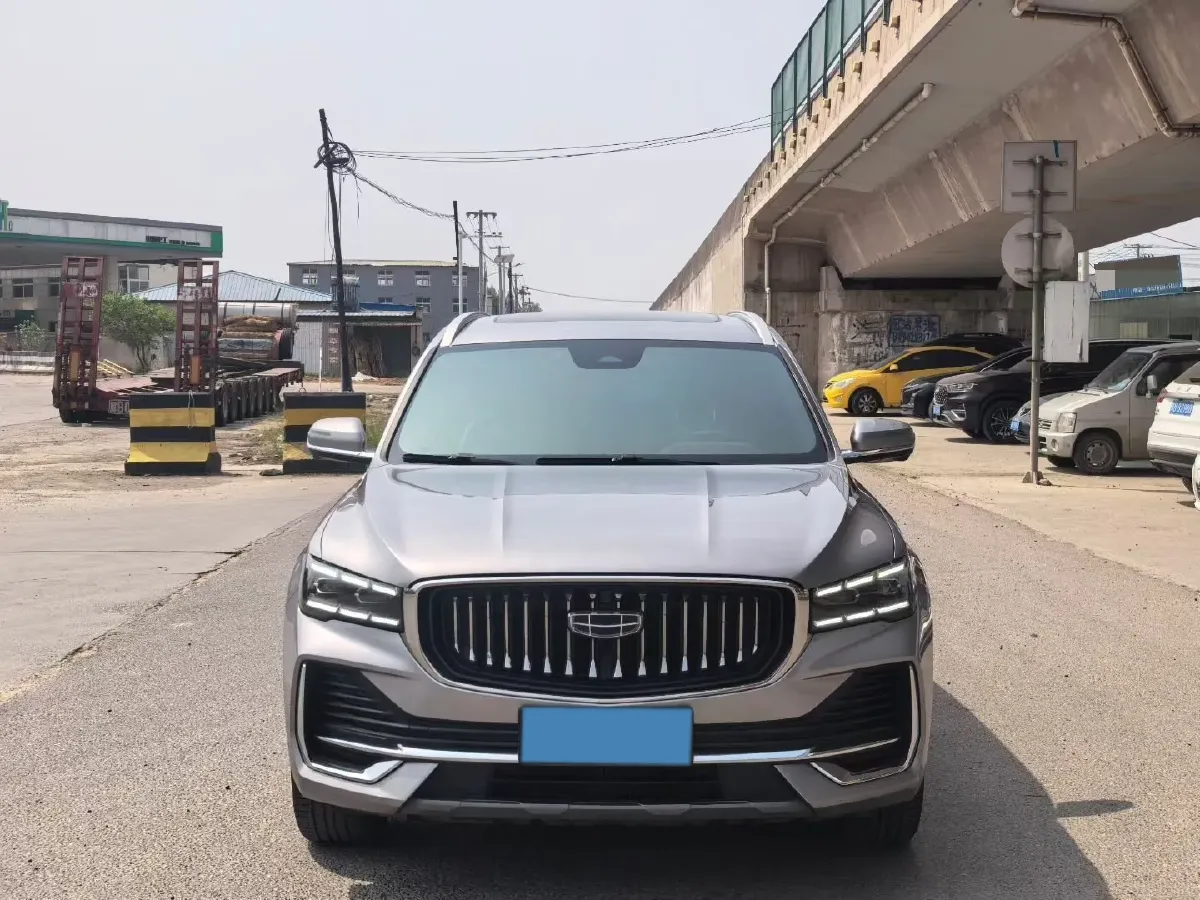 2021 Geely Monjaro 2.0T 218HP L4 7DCT,autocango,china used car exporter,china ev exporter,chinese used car exporter,chinese used ev exporter